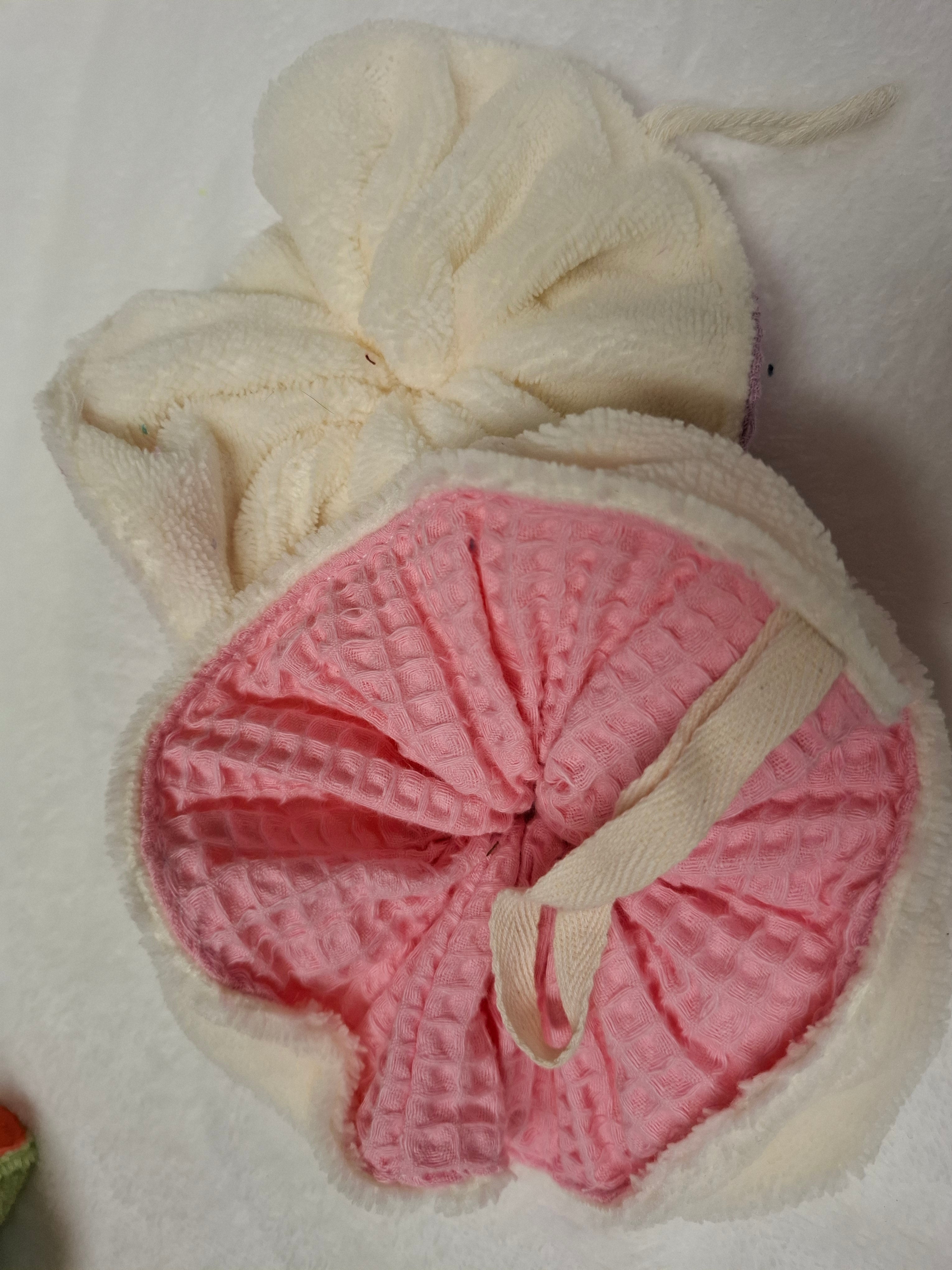 Fleur de douche bi-matière